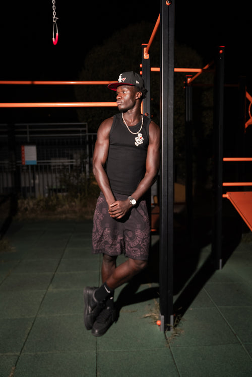 BET ON YOURSELF TANK BLACK